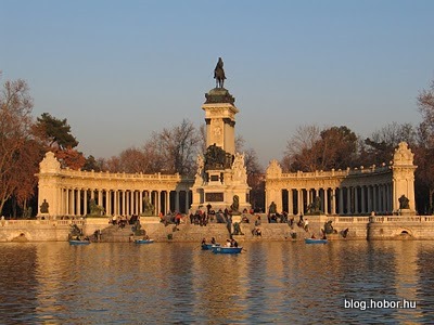 El Retiro Park, MADRID, Spain